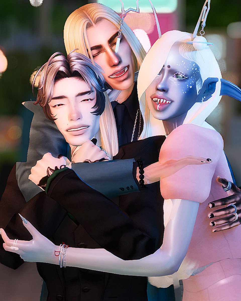 we’re just three best friends 
<a href="/CupiidsArrows/">Cupid 🏹</a> <a href="/sixamsweetie/">˚ʚ lyra ɞ˚</a>