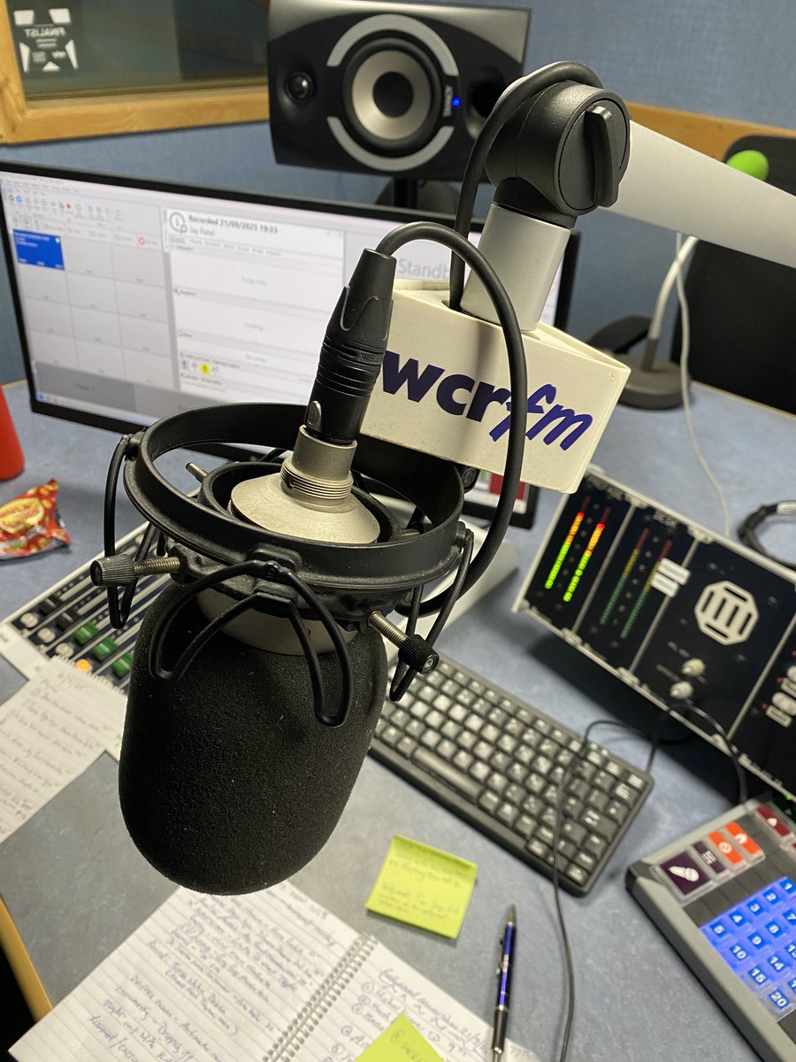 jay3patel's tweet photo. Join me for #bollywood music show every Sunday between 8-10pm uk time on https://t.co/eYIstdqE47 https://t.co/GkDq642aSM