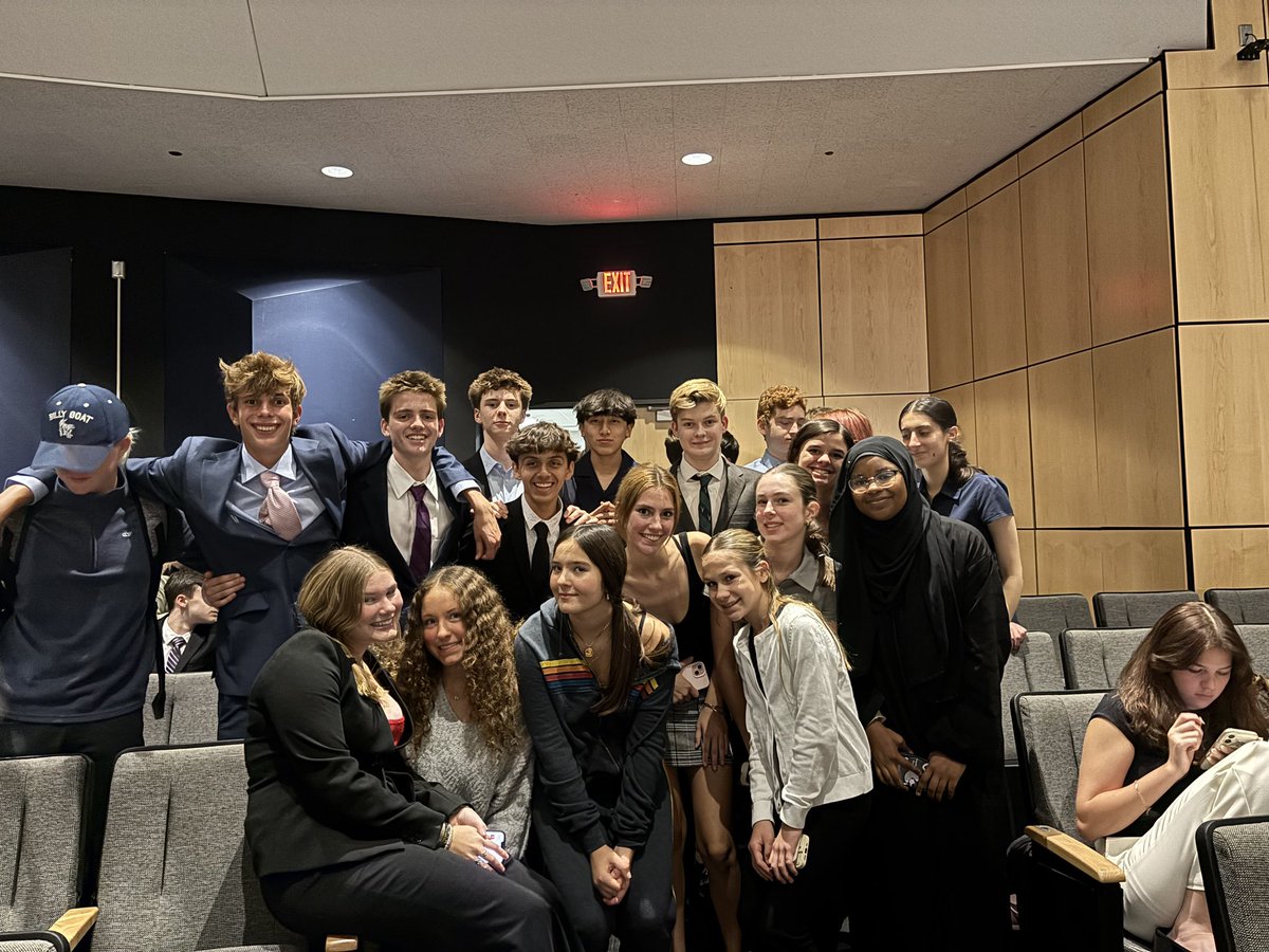 Results from Olathe North:

Lickteig/Sufi- 6th, Novice 
Roberson/Stowe- 10th, Novice

Honorable mentions in novice with 4-1 records:

Mackinnon/Smith
Hughes/Watkins