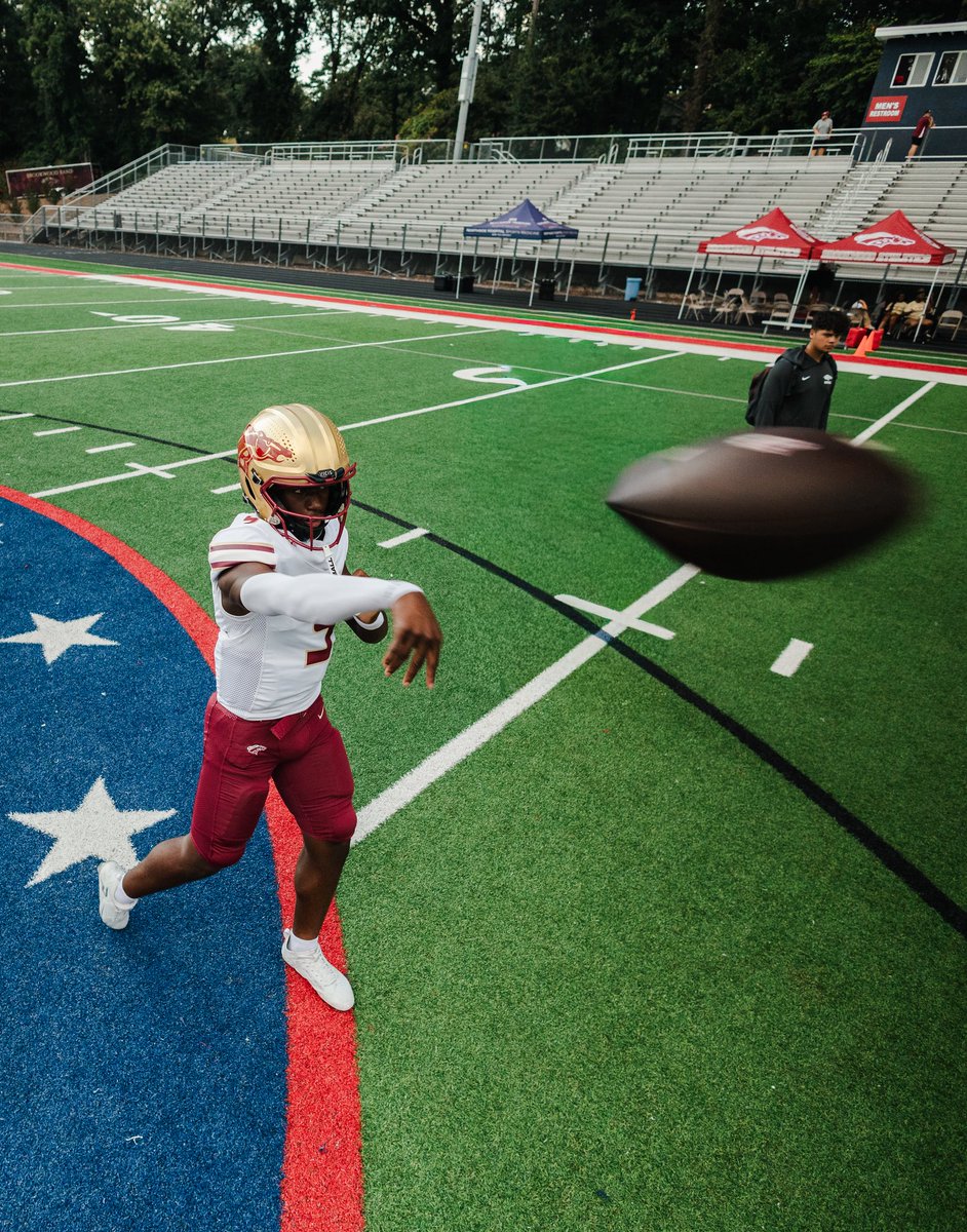 Give me a vote!!
Check out Gary Chatman - Brookwood QB. GDP - Player of the Week '24 - Week 1 (8/16 games) gwinnettdailypost.secondstreetapp.com/og/63f67c2b-8f…