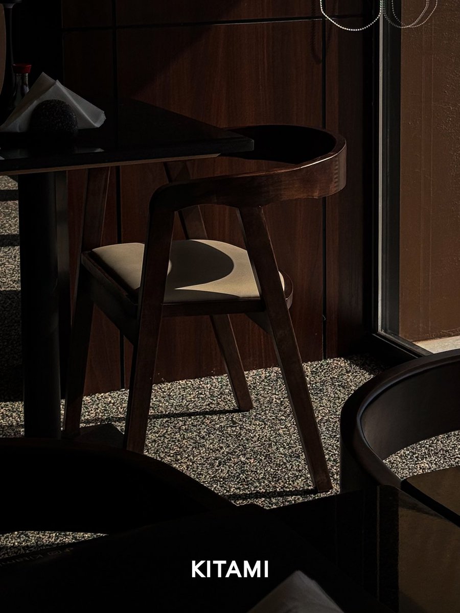 kitami_sa's tweet image. #كيتامي ، أجواء راقية تهيئك لتجربة طعام مختلفة 
 #kitami , an elegant ambiance that prepares you for a unique dining experience