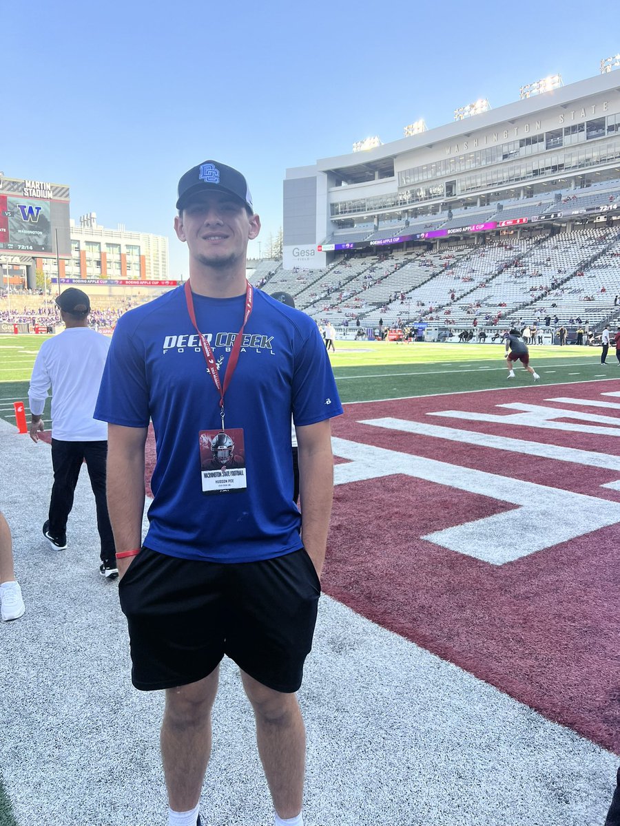 poesmash_jr's tweet photo. Thank you @CoachACalcutta and @CoachCRMeyers for the invite and your time yesterday in Pullman for the Apple Cup! I had an amazing time getting to know you and the Wazzu Football program. I’ll be cheering on the Cougs from OK! #WAZZU #GoCougs 
Thank you mom and dad for making this happen! @Poesmash66 @DeLeahP 
@DeerCreekFB @RecruitDCFB @DeerCreekAT @DeerCreekSnC @CoachCornell @CoachEmbrey_ @CoachStandley @180PhysAthletic @EDGEsportsOK @s_gspeaks #LLPP