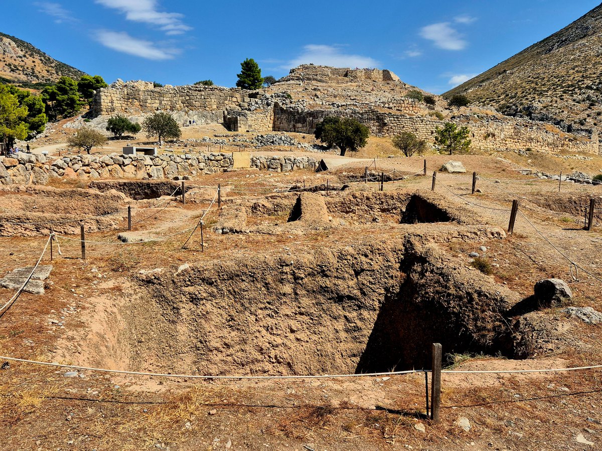 After 40 years I recently returned to the archaeological site of Mycenae in the Greek Peloponnese. Legendary home of King Agamemnon, it was here in 1876 that amateur archaeologist Heinrich Schliemann unearthed gold galore and evidence of the Bronze Age Mycenaean Greeks.