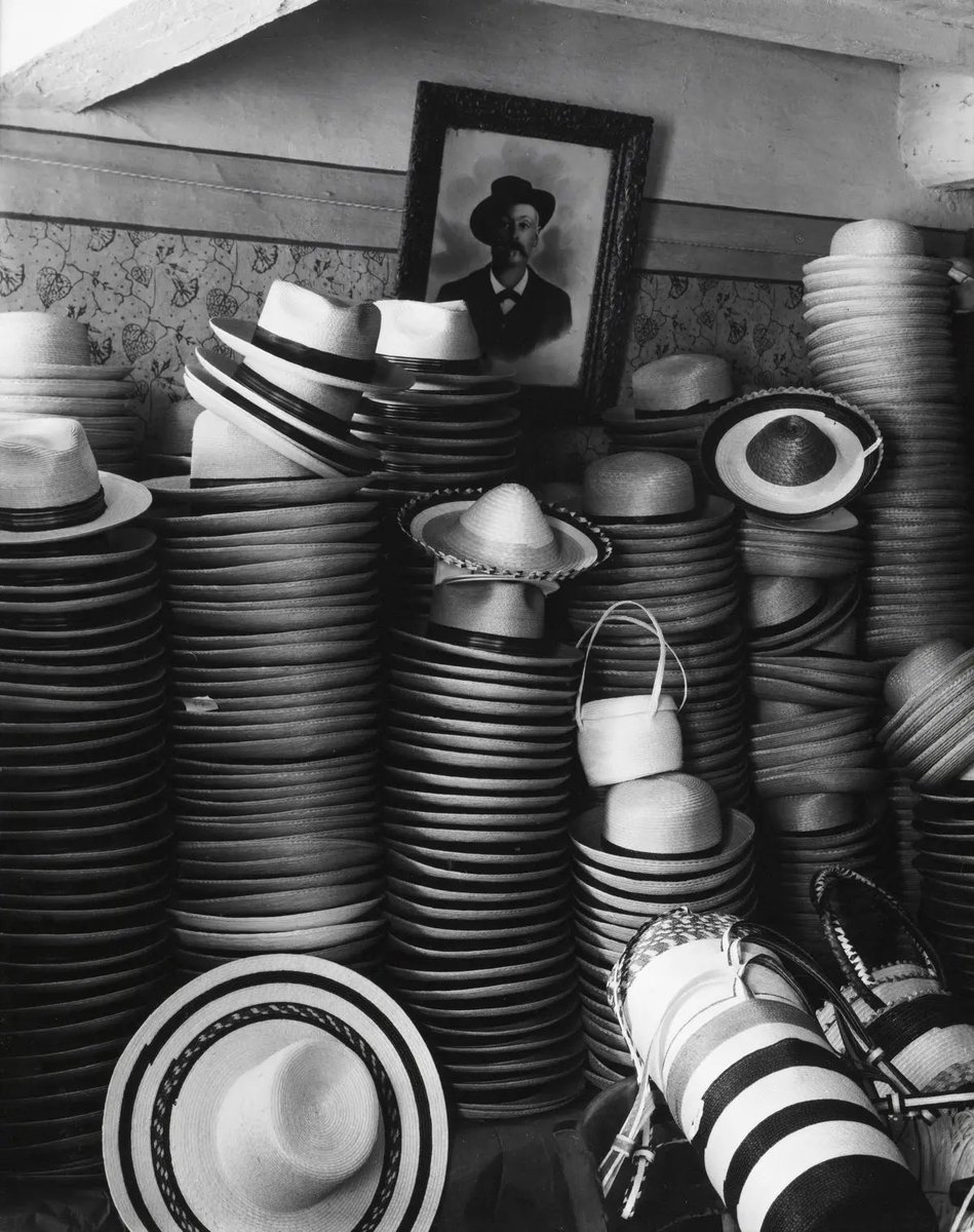 stjohnsphoto's tweet photo. Paul Strand #photography 
Hat Factory, Luzzara, Italy, 1953 https://t.co/oRdvdqtFxP