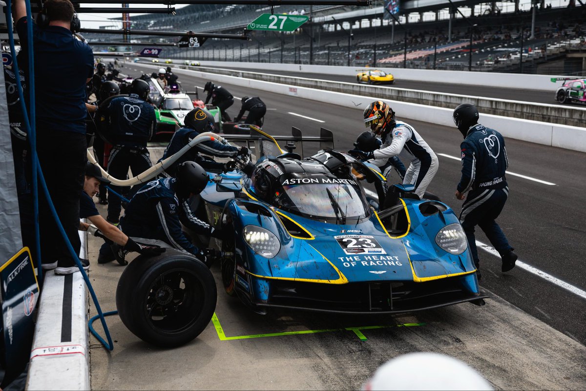 Heart_Of_Racing's tweet photo. 2 hours to go!
Let’s hope the next two hours are not as eventful for the team as the last two hours!
No. 23 - P6 - Ross
No. 27 - P13 - Casper
#BattleOnTheBricks #ThisIsIndy https://t.co/rvKmw96ty9