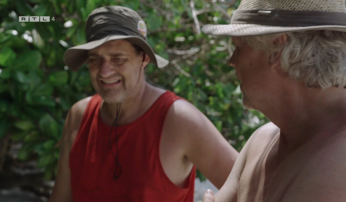 Zelden twee kandidaten meer zien stuntelen in #expeditierobinson dan Vincent en Roelof, maar ze maken het programma wél. Het geheim? Zelfspot. Kunnen anderen nog van leren
