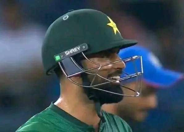 میاں حماد🦁² (@hammadch39) on Twitter photo کسی کے واضح دھوکے 
 پر مسکرا دینا حوصلے کی بات ہے۔
#Fakharzamannotout کسی کے واضح دھوکے 
 پر مسکرا دینا حوصلے کی بات ہے۔
#Fakharzamannotout