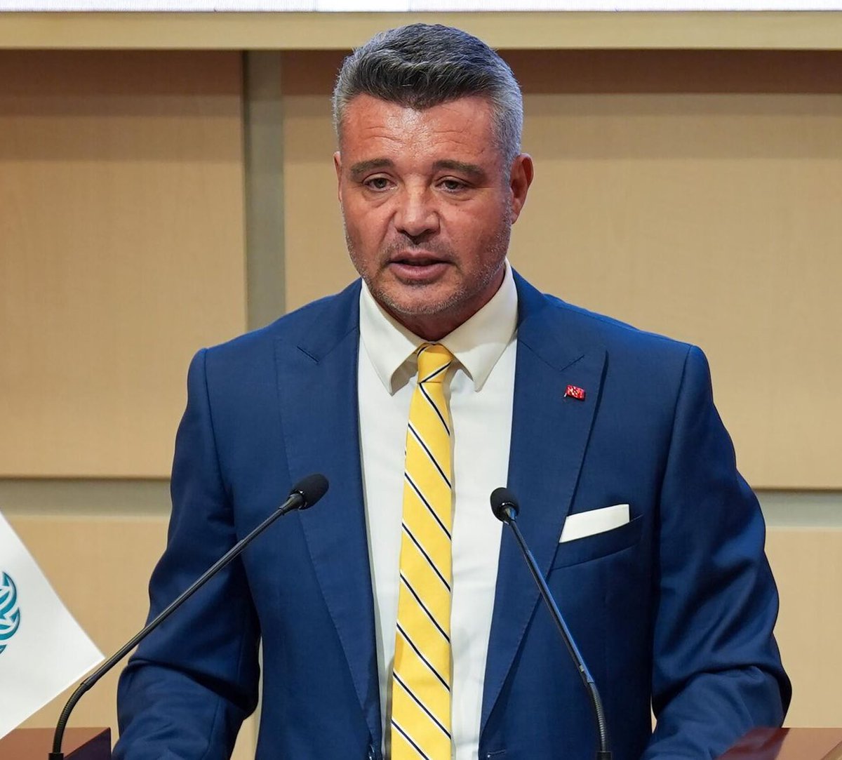 avaysenazcimen's tweet image. Yeni seçilen Fenerbahçe Başkanı Sadettin Saran&apos;ın, Türk yoğurduna Yunan yoğurdu diyen Chobani (KOBANİ) firması ile yapılan sponsorluk sözleşmesini feshetmesi ilk görevi olmalı.

Gündemde tutalım.

#sadettinsaran