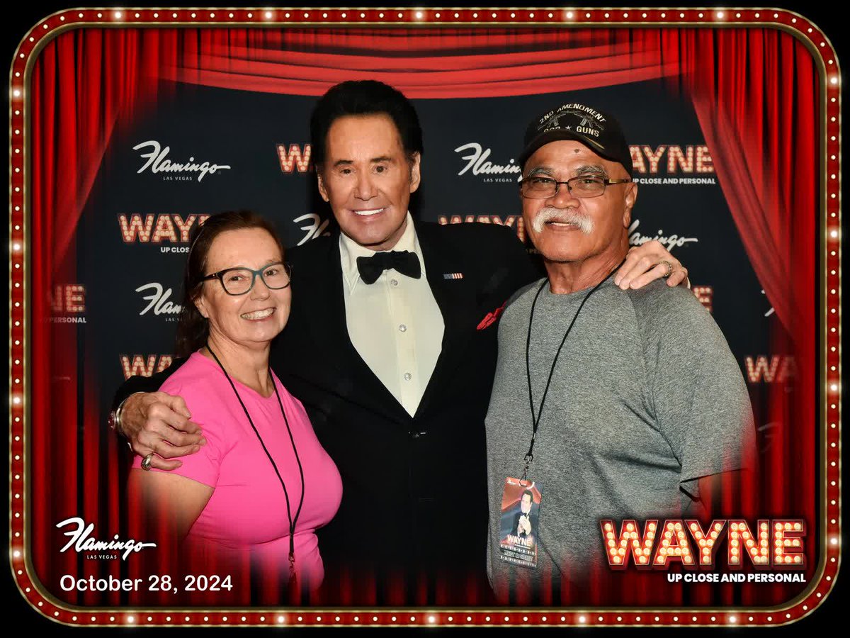 "You have to go through those mountains and valleys because that's what life is: soul growth." – Wayne Newton 🌄

Happy Sunday. This photo with my husband Leon and Wayne Newton reminded me that the peaks bring gratitude and the valleys build resilience. Both are essential.

Every