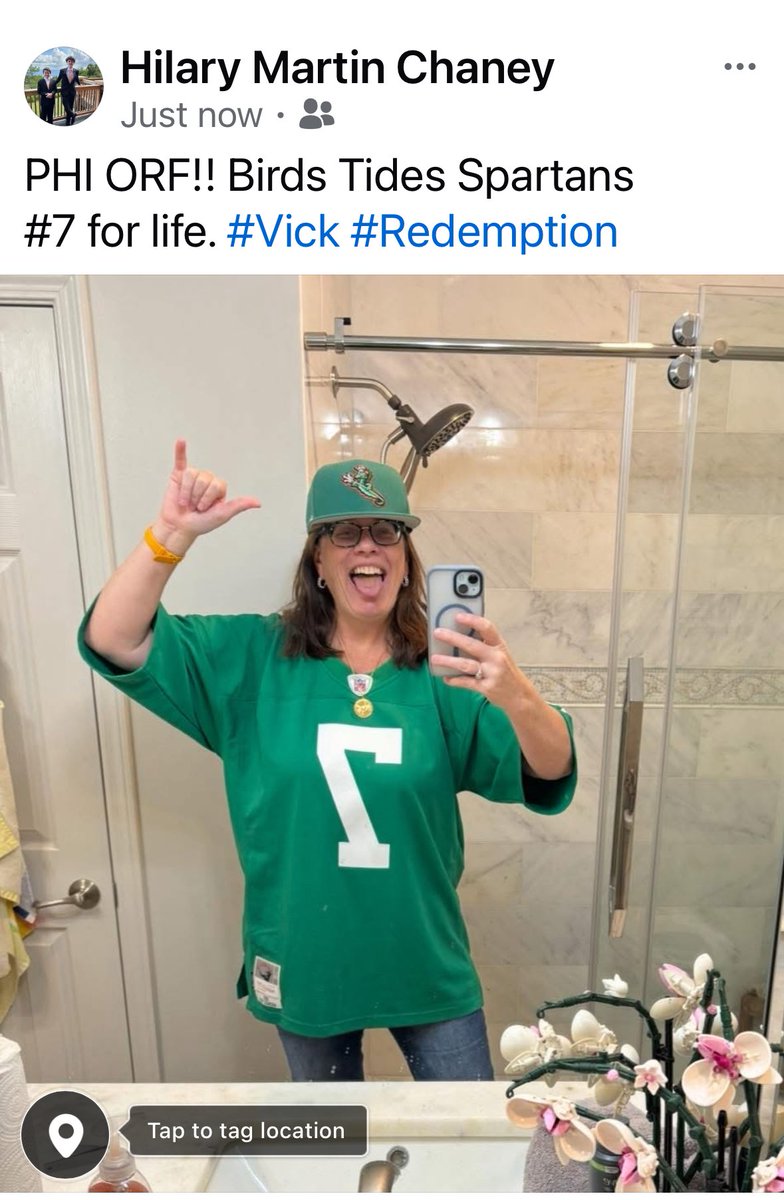 hilchaney's tweet photo. @michaelvick
@jalenhurts
#spartans 
#birds
#tides https://t.co/XHhkOcwX9m