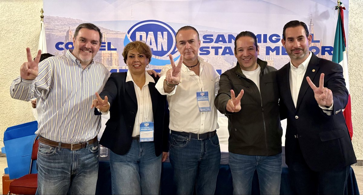 Con <a href="/AccionNacional/">Acción Nacional</a> San Miguel de Allende Estaba Mejor ¡Muchísimo mejor! 

Hoy con <a href="/PanchDominguez/">Pancho Domínguez</a> <a href="/FDoringCasar/">Federico Döring 🇺🇦</a> <a href="/PonchoRuizChico/">Poncho Ruiz</a> acompañamos a Luz Ma Gutiérrez en la renovación de dirigencia. Esta es la alternativa ciudadana para quienes amen a San Miguel, tengan valentía,