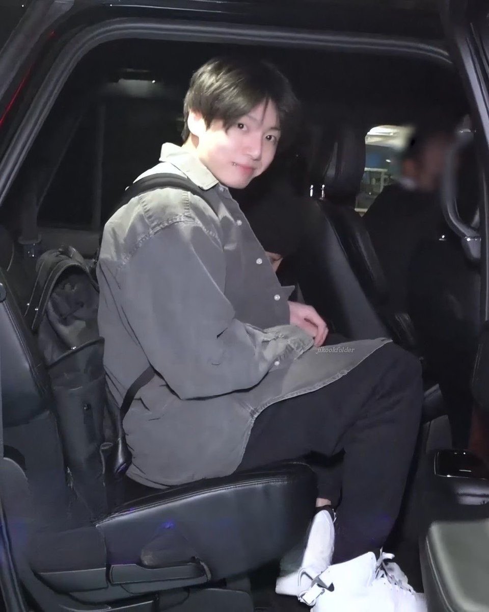 jungkook pics ♥︎ tweet media