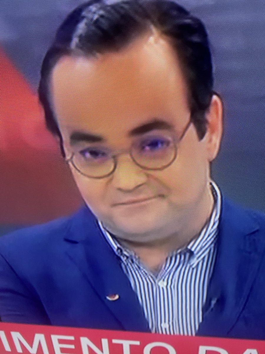 ... <a href="/camalees/">Helena Ferro de Gouveia</a>  que paciência para ouvir este "senhor" 🙄 É uma pena que muitos como ele deturpem a verdade histórica e insistam em branquear terroristas. A Europa continua refém de cinicos 😡