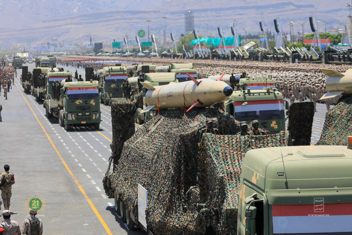 بفضل ثورة 21 سبتمبر المباركة امتلك اليمن إرادته الحرة وشهدت مؤسساته الأمنية والعسكرية نهضة نوعية جعلته قادرًا على حماية سيادته والتقدم في مجال التصنيع الحربي حتى صار رقمًا صعبًا في معادلات المنطقة.