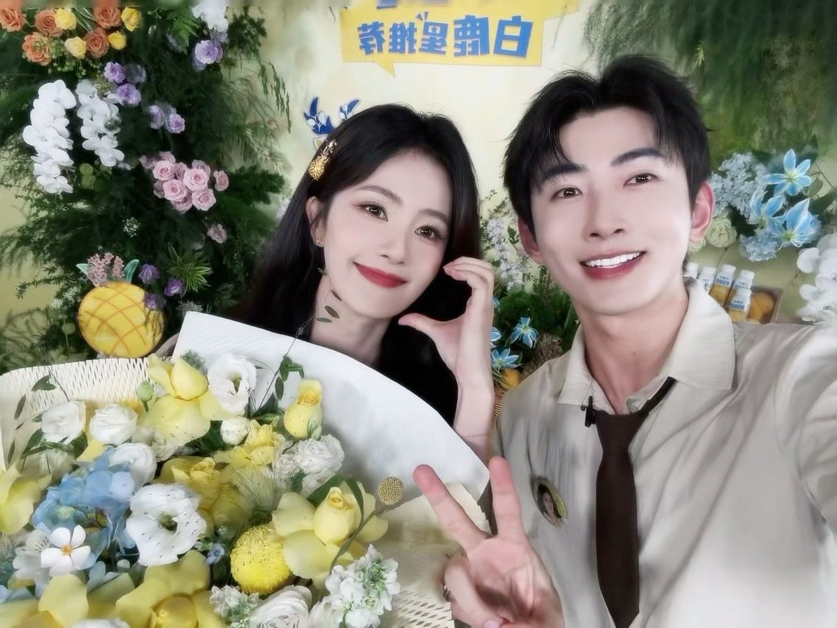 tmrudhula's tweet photo. Mosy waited pics from MC #YangGen🤩😍

 #BaiLu
#BaiLuxAnmuxi 
#HappyBaiLuDay2025 https://t.co/0OkEwbdYnp