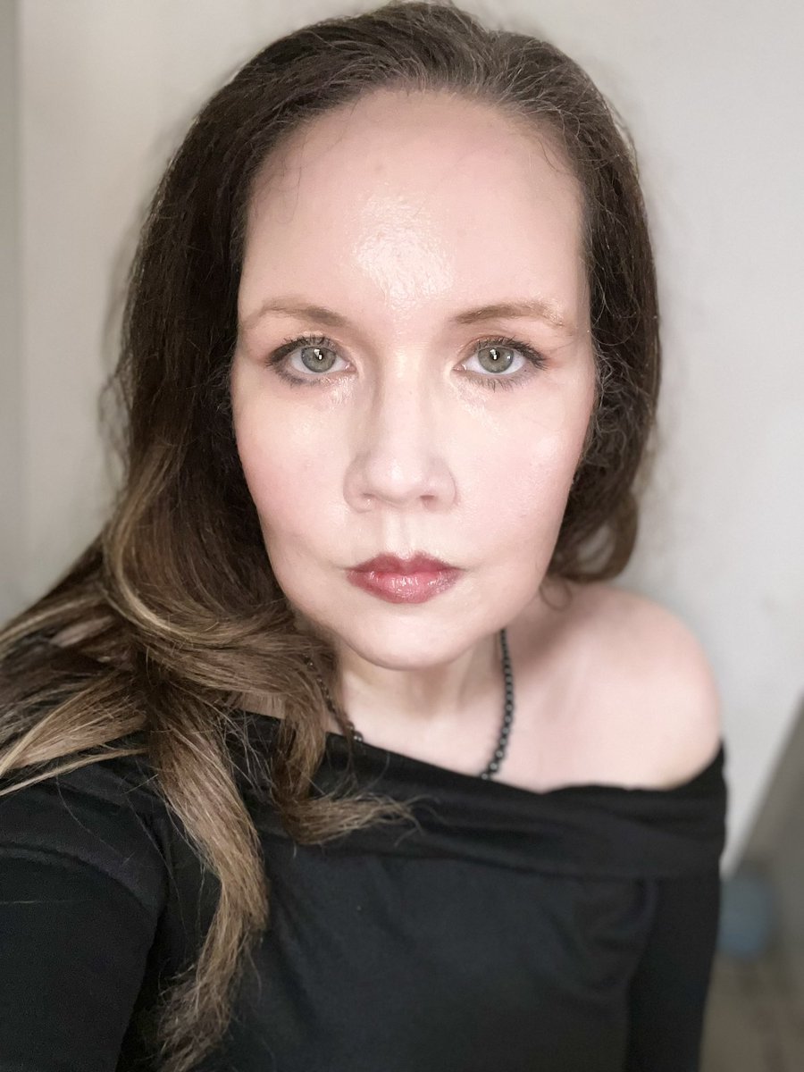 TString5's tweet image. Off to a wedding