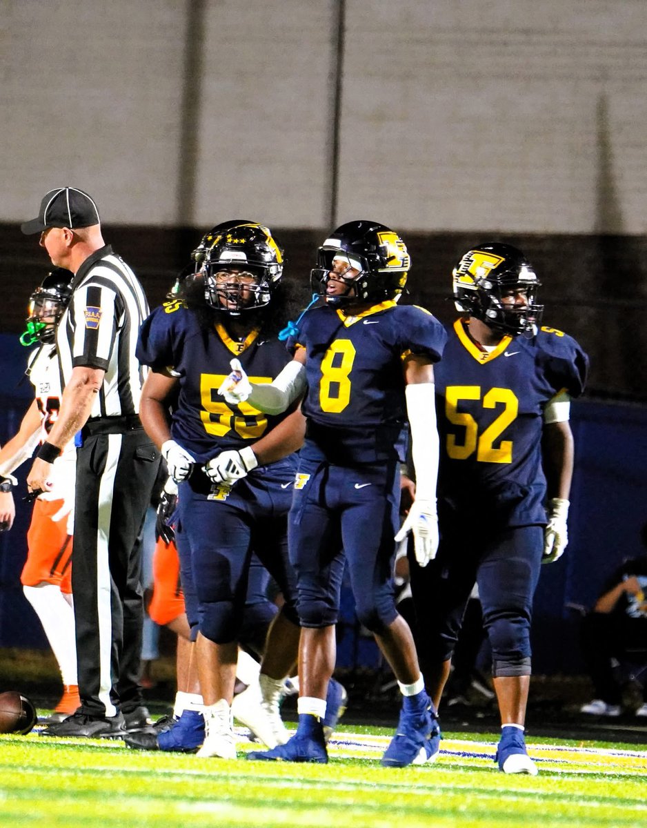 hudl.com/v/2Skaj8 here goes my mid season highlights tape go watch!!! <a href="/kenmoyer52/">Ken Moyer’s Sports Page</a> <a href="/farrellfootball/">Farrellfootball pa/ Head coach 7249310768</a> <a href="/CoachQuez_/">Jacquez Williams</a> <a href="/CoachTerryPSU/">Terry M. Smith</a> <a href="/CoachDDudley/">Dallas Dudley</a> <a href="/EatTeam_2/">DELVON</a> <a href="/412Elite_7v7FB/">412elite_7v7FB</a>