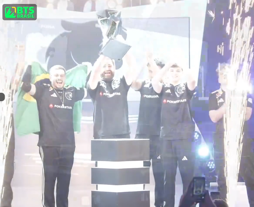 Chegoooooooooooouuuu!!!! PARABÉNS <a href="/FURIA/">FURIA</a> <a href="/FalleNCS/">Gabriel Toledo</a> <a href="/yuurih/">yuurih</a> <a href="/kscerato/">KSCERATO</a> <a href="/siddecs/">Sid Macedo</a> <a href="/guerri/">guerri</a> <a href="/jaimepadua/">FURIA jaimepadua</a> <a href="/aakkari/">andre akkari</a>