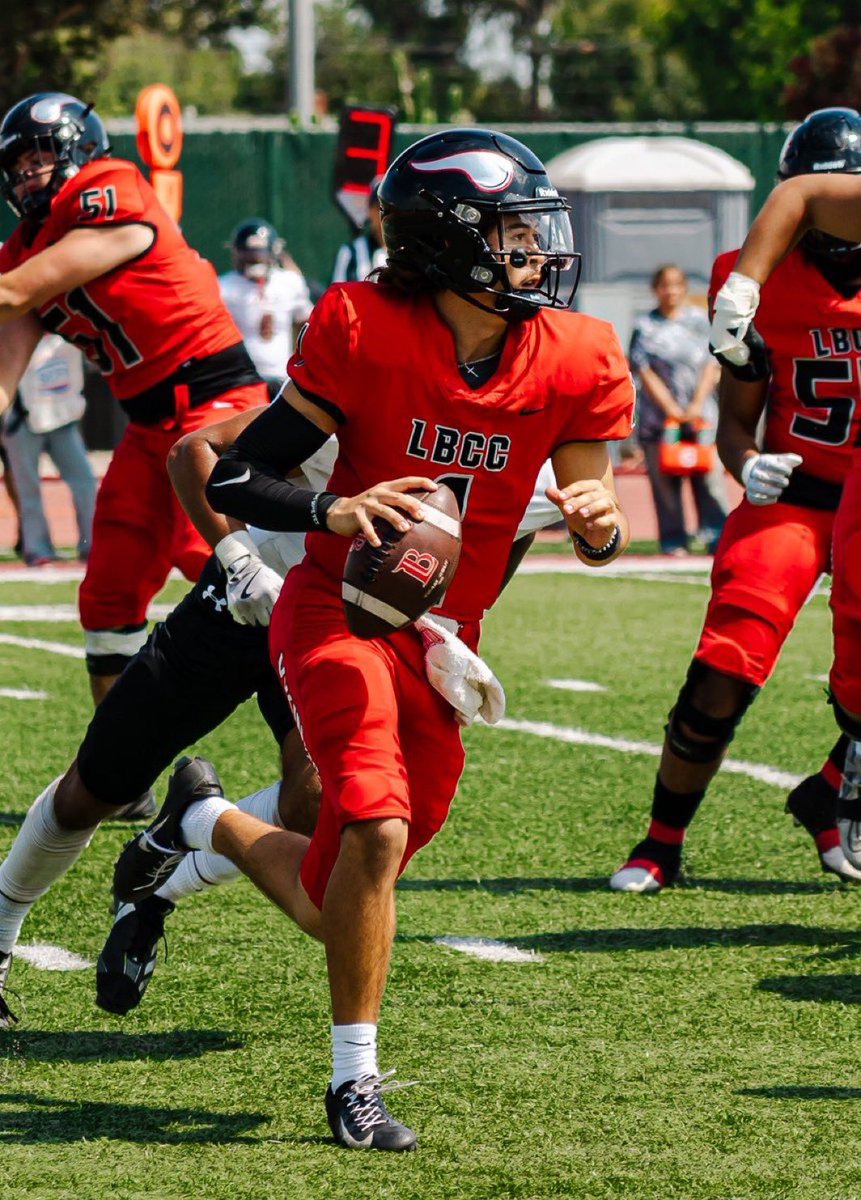 2026 (<a href="/LBCCFB_VGOH/">LBCC FOOTBALL</a>) JUCO QB <a href="/FernettAllen/">Allen Fernett</a> passed 345 Passing Yards 5 Passing TDs 1 Rushing TD Against SBCC