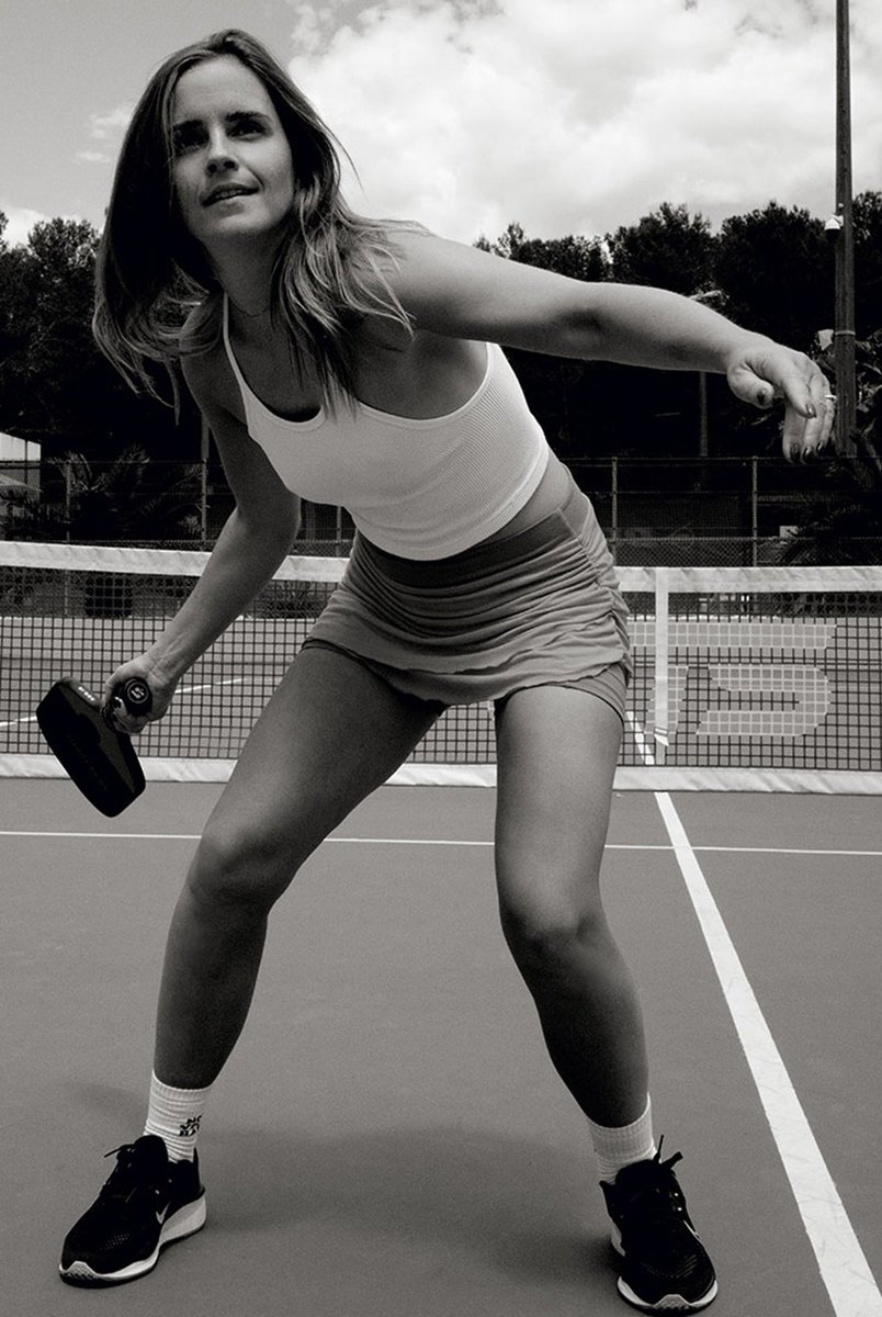 Emma (@watscne) on Twitter photo 