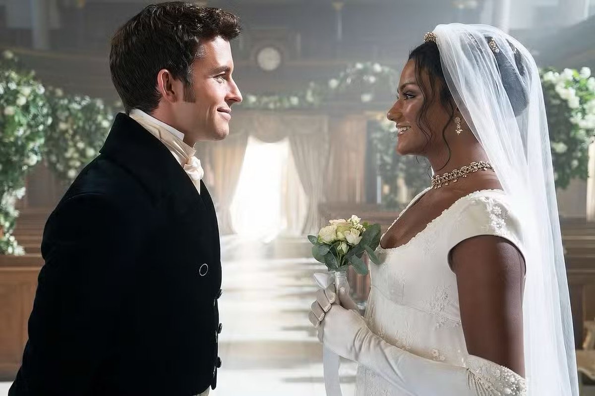 enieleda_m's tweet image. 🐝#AnthonyWeek 

💭🎩👰🏾‍♀️ 🤍♾️