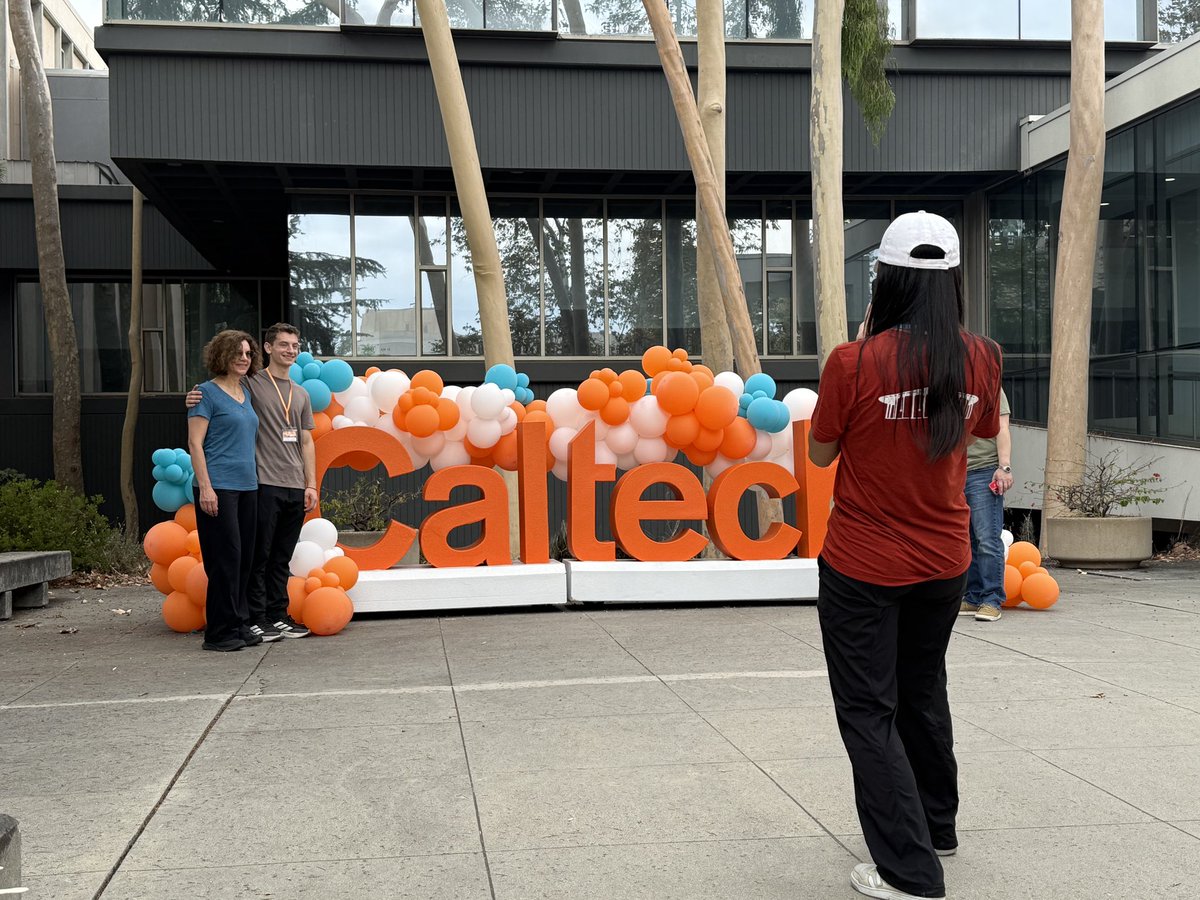 Caltech's tweet image. The first day of class is just around the corner, so today we welcomed our newest Techers to campus! 

From housing to student life, our community showed up to help guide these future leaders of research toward the start of their next journey. 

#Fall2025 #Caltech #FutureOfSTEM