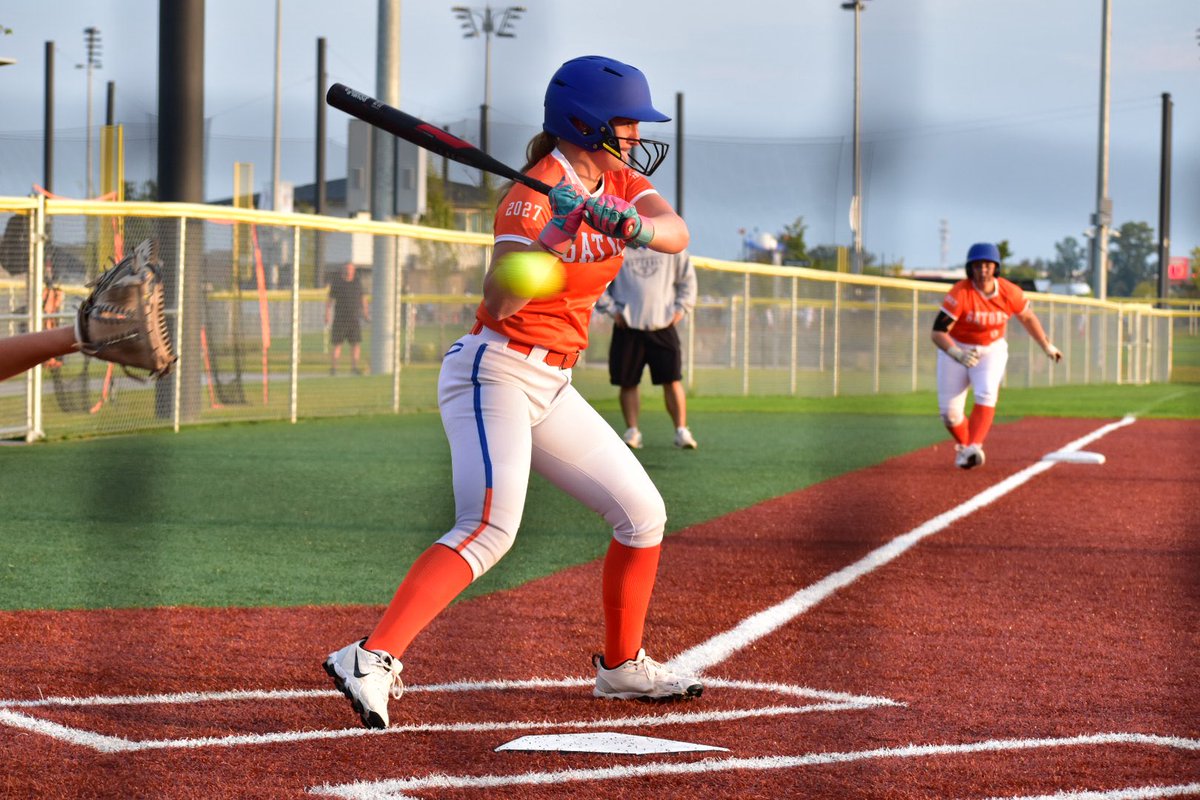 June Murdick tweet media