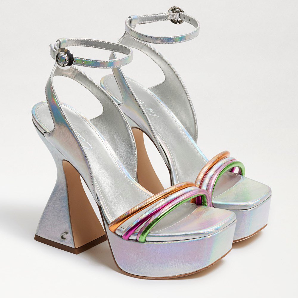 Going on an EDM Rave Cruise with <a href="/Ironhands57/">💯 Ian 💯</a> in November. There are themed days and nights so I’ve begun to plan my outfits. Thankfully I already had the perfect alien 👽 shoes for Ravers Guide to the Galaxy Night 🌌