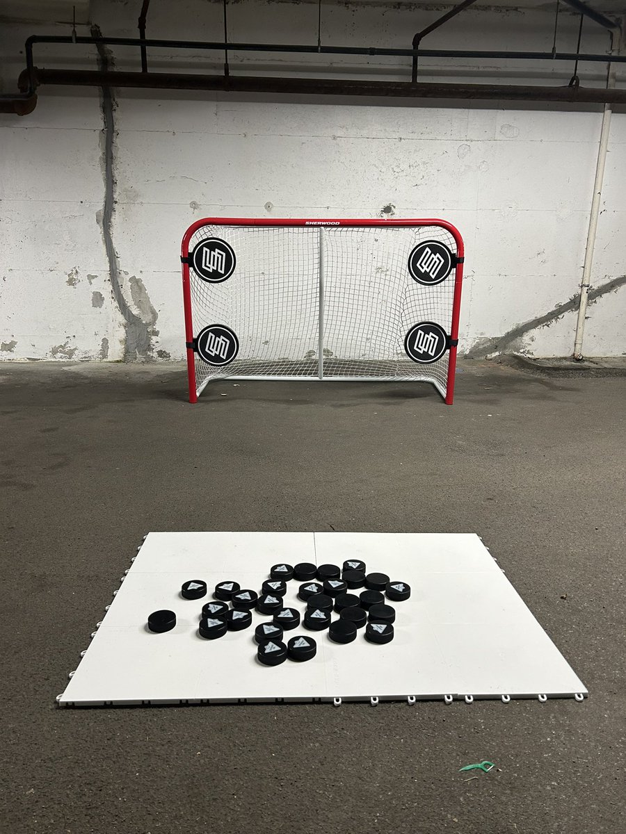 Cliff Mander tweet media