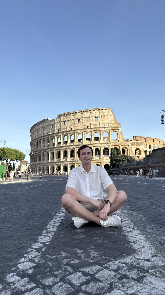 designabdullin's tweet image. Сбылась давняя мечта побывать в Европе 🇪🇺

Начинаем с 🇮🇹 Рима, и в конце на пару дней в 🇫🇷 Париж.