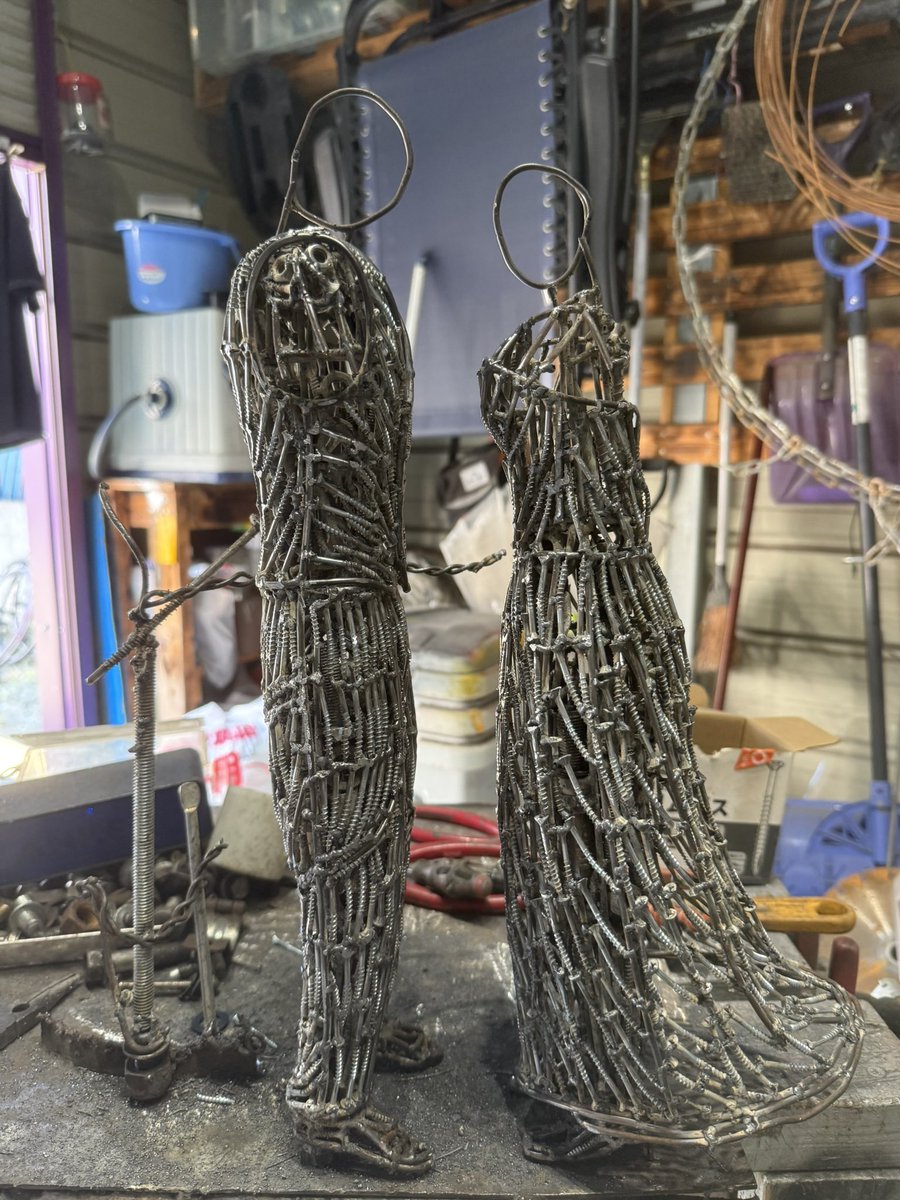 おはようございます☀

朝がめっきり寒くなってきました。

そろそろ布団を変えないと風邪を引くかもしれません。

その時は優しく接してください(´∀｀)

今日もよろしくお願いします。