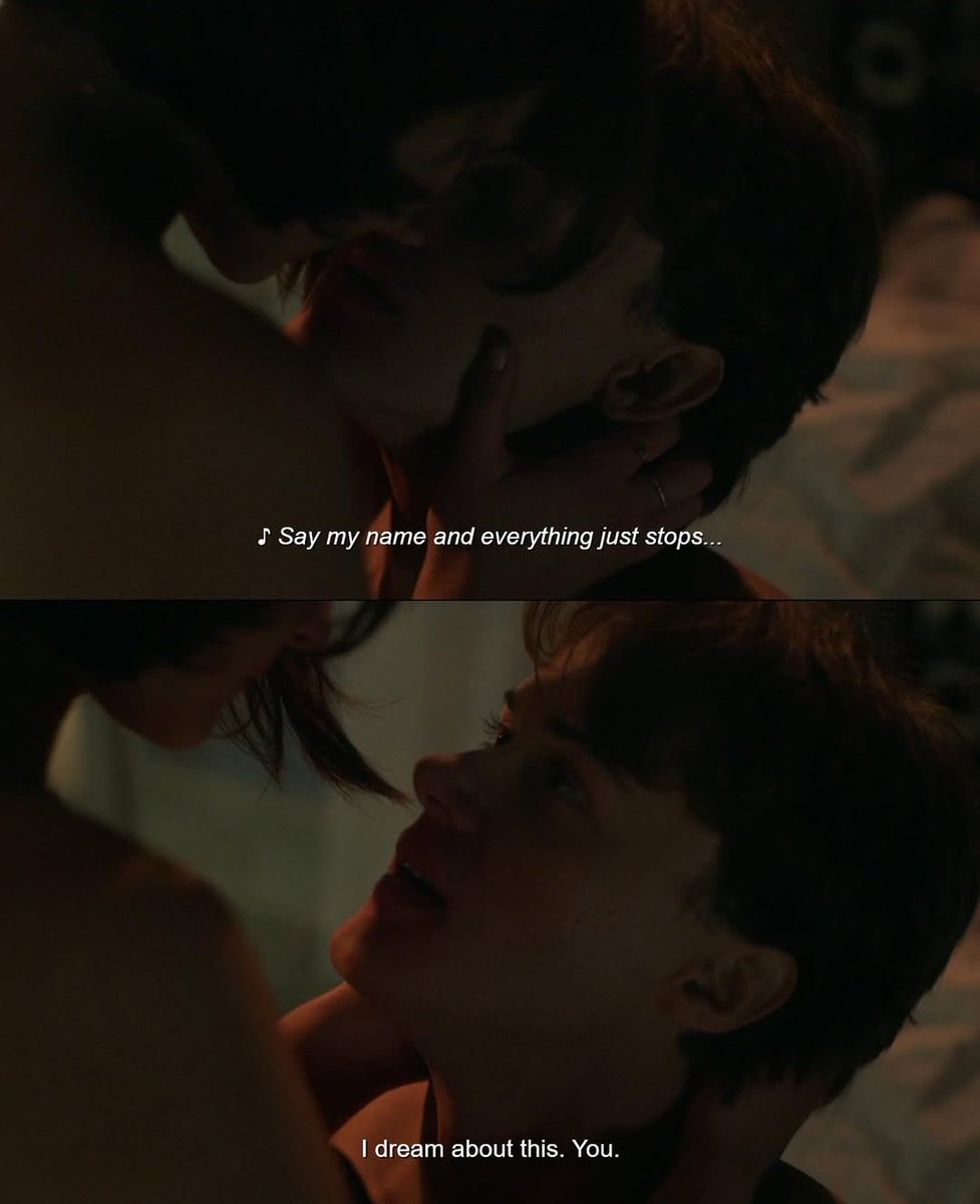 halobiryani's tweet image. we should have known dress was incoming at this very moment because say my name and everything just STOPS.