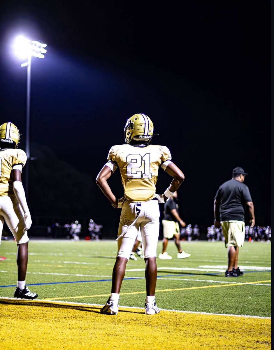 Balling out these first 3 games, so far I have

1 Punt Return TD
5 Int’s
6 Tackles
2 PBU’s
1 Pick 6
!!0 Touchdowns Allowed!!