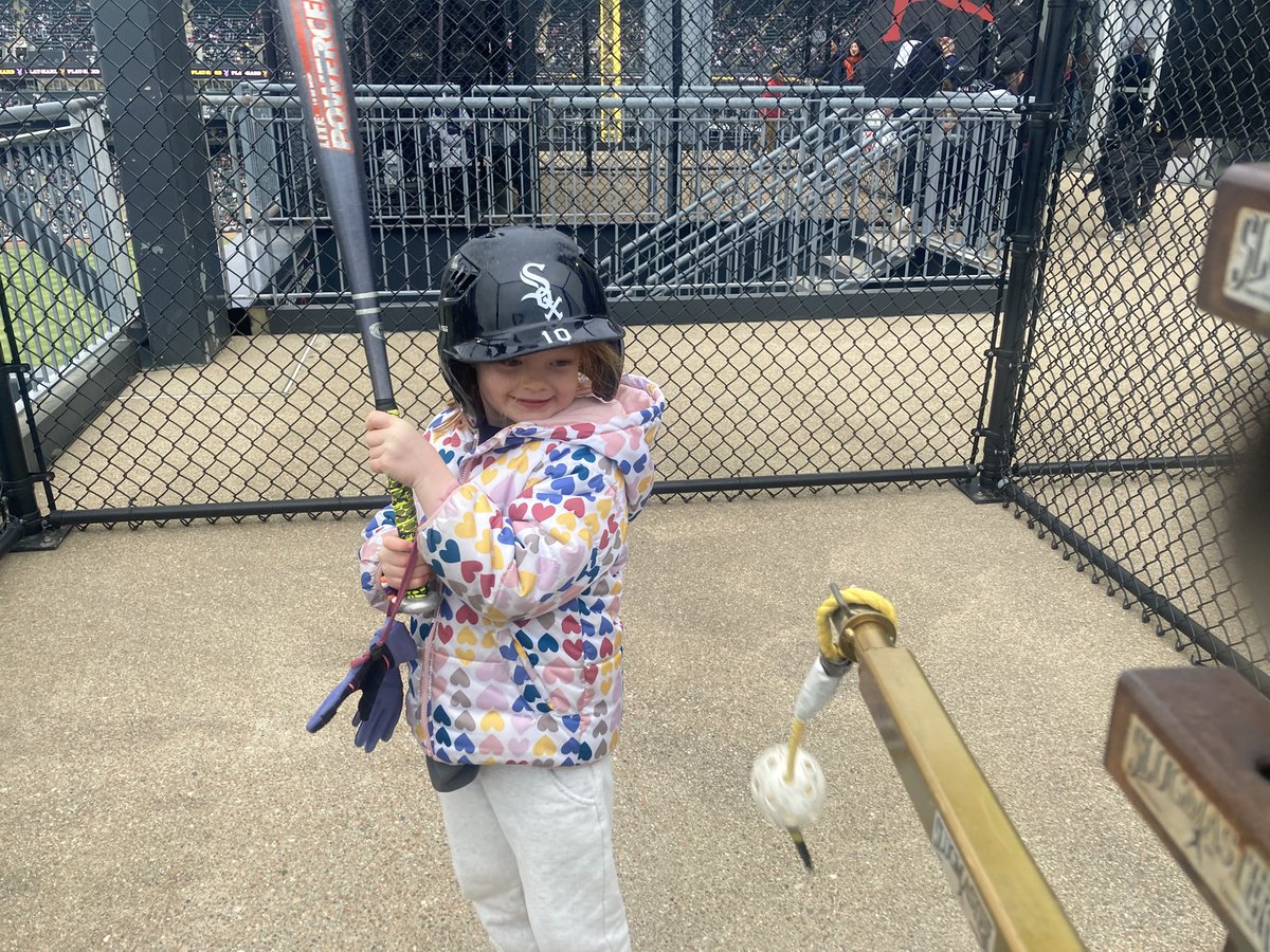 tracyswartz's tweet image. From home opener to home closer … thanks for a great season, @whitesox !