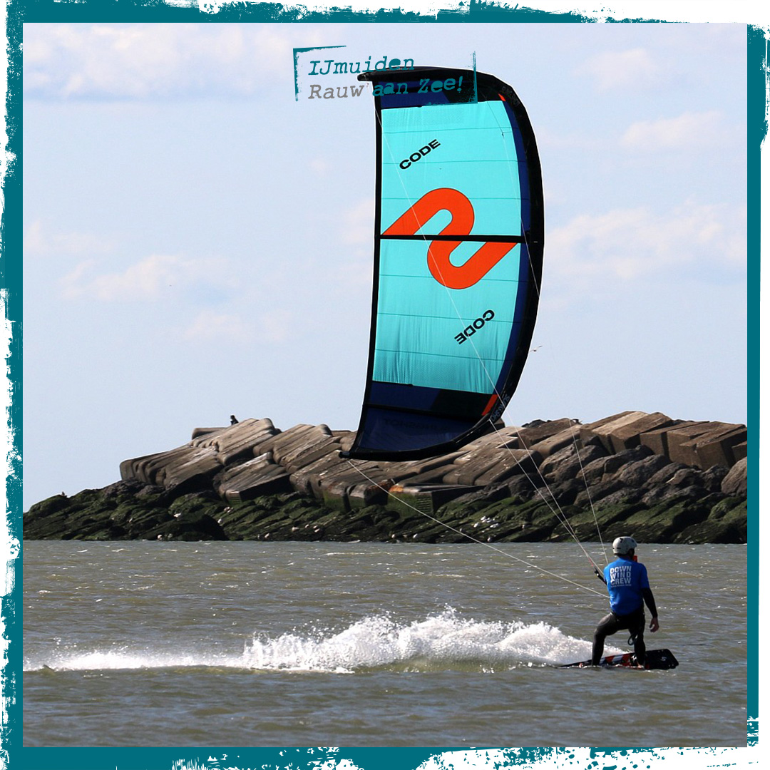 Welcome to surfers paradise! 

ijmuiden.nl/strand/

Foto: Erik Baalbergen