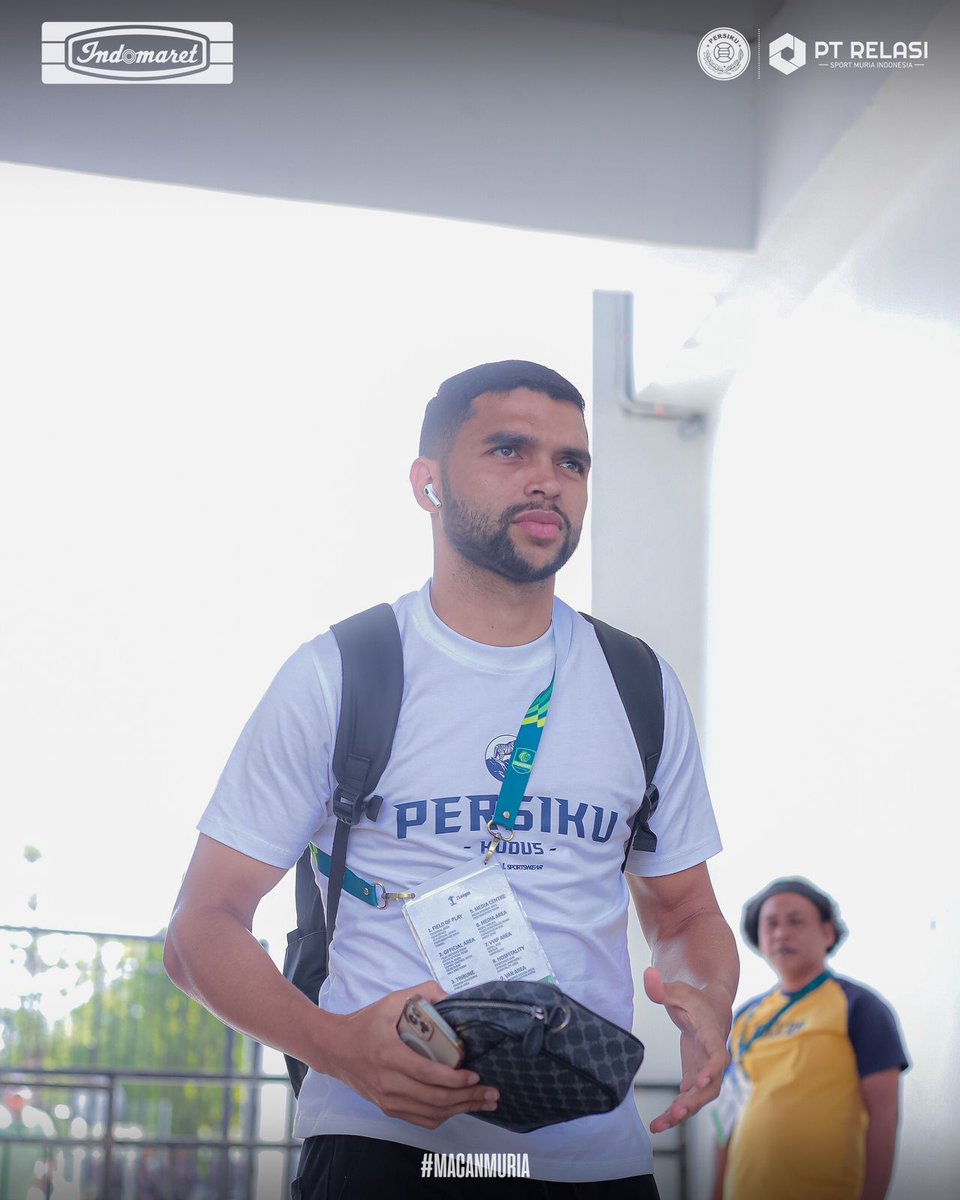 Skuat Macan Muria tiba di Surajaya 🐆🔵

#PersikuKudus #MacanMuria