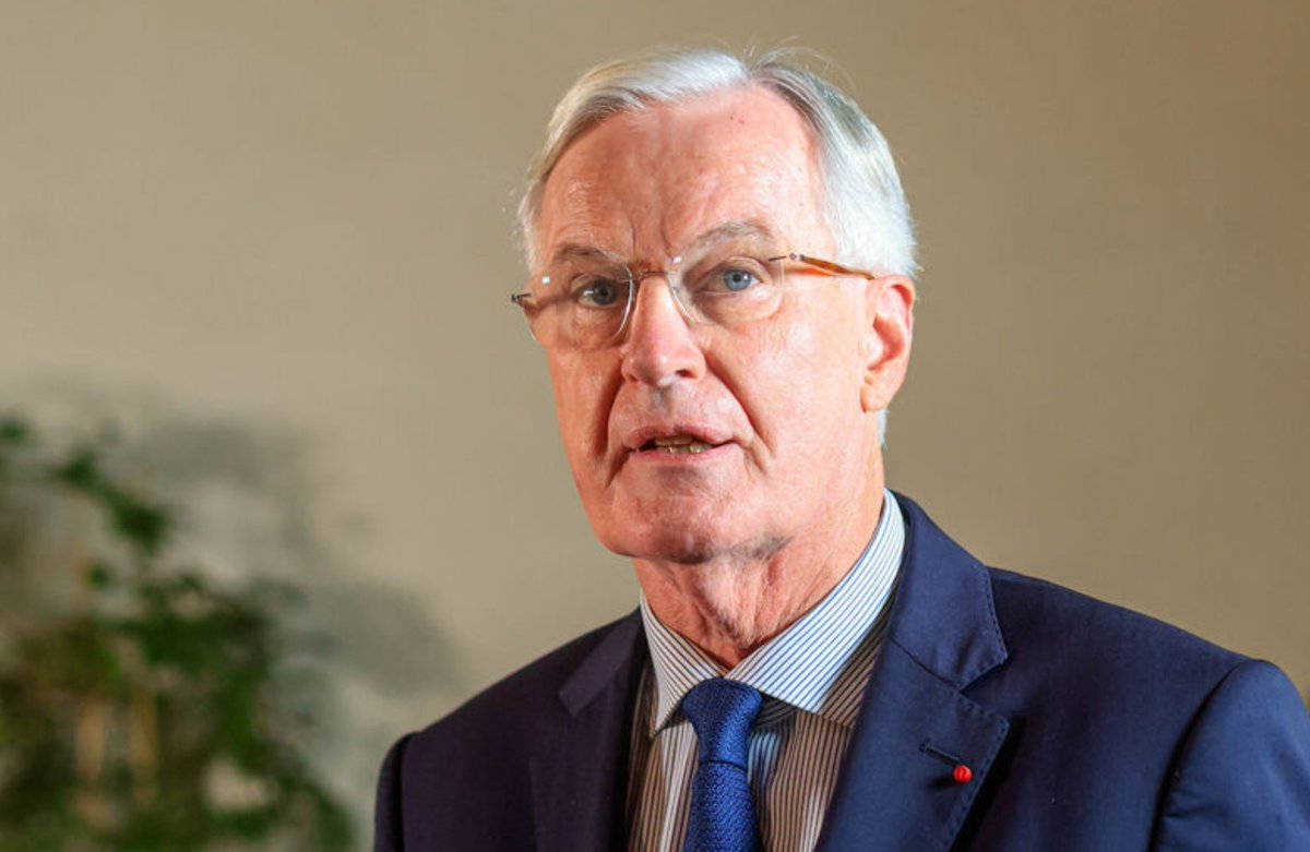 GilbertCollard's tweet photo. Michel Barnier élu député dans la capitale !
Et alors, cela change quoi à sa nullité technocratique et au bordel mortel ambiant ? https://t.co/pVJxdySzvW