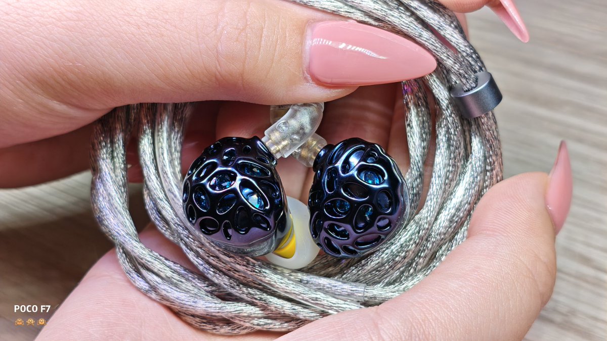 イヤホンジャックと豆🐒@ポタオデ (@jackbeanMonkey) / X