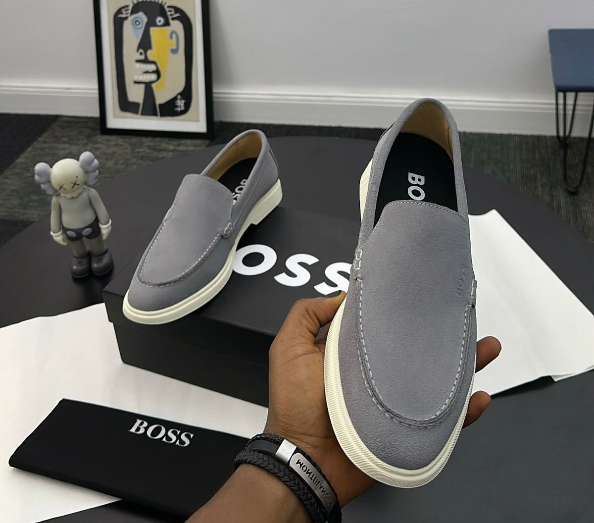 LilyjoeBae's tweet image. #NotTheRegular

LOAFER.SHOE

*SIZE: 40---46*

*PRICE: 155,000 🚨*