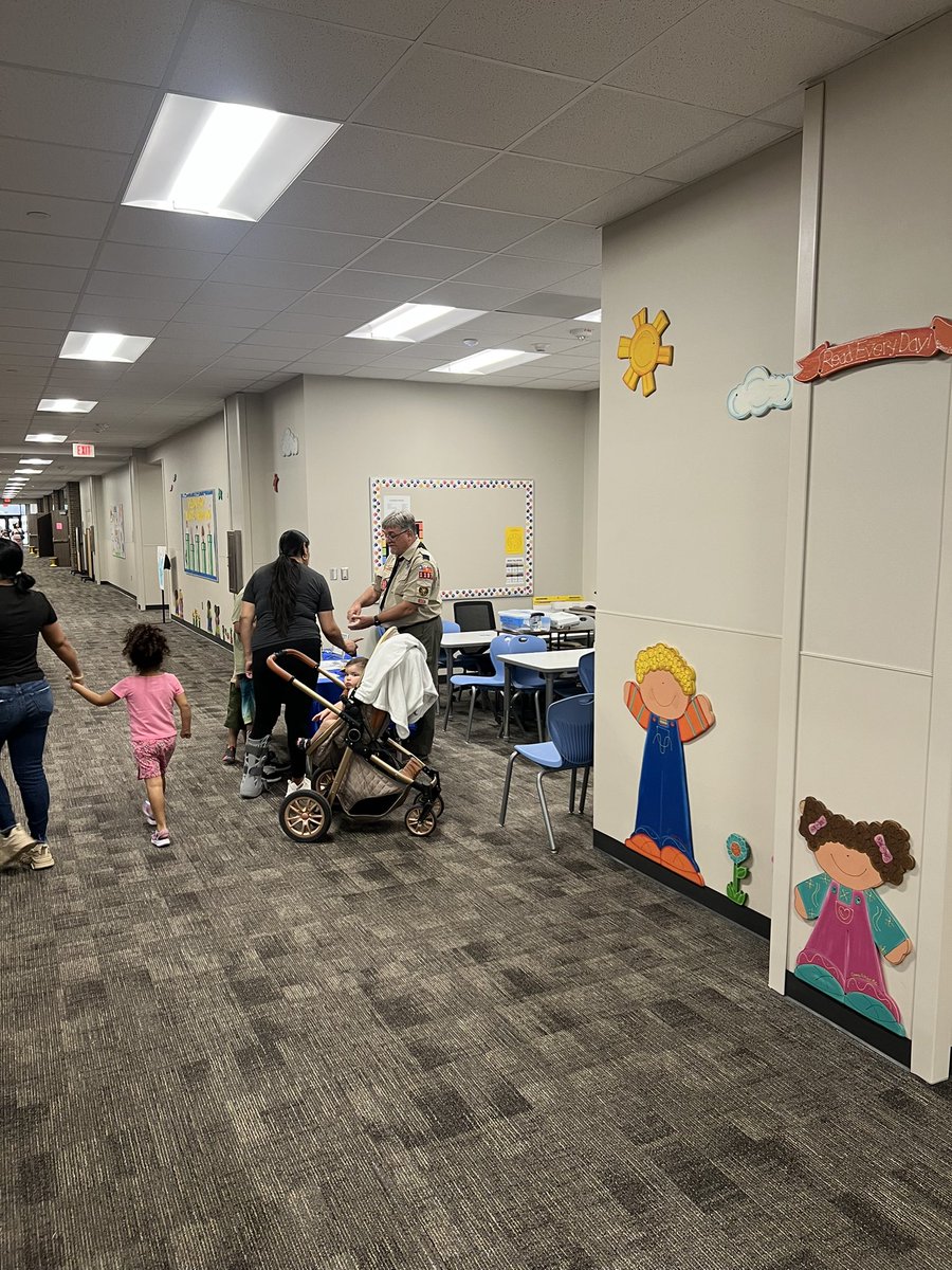 We had an amazing turnout at OpenHouse! Thank you to all our staff, parents, and PTO for making this a “Game On” event. Connecting with families and building community. <a href="/HorneElementary/">Horne Elementary</a> #ThePathtoAmazing #CFISD @CFISDspirit