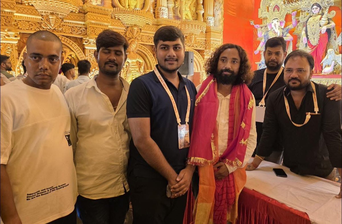 भारतीय युवक संघ बकरी बाजार दुर्गा पूजा पंडाल अपर बाजार रांची 
#HappyDurgaPuja2025