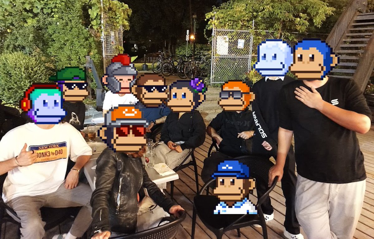 _Demeju's tweet image. The energy is always top-tier when the @MonkeDAO Montreal chapter gets together! 🔥

A perfect send-off to the summer season at our unofficial HQ with a solid crew.
This is what community is all about 🐒🍻
Can&apos;t wait for the next one!