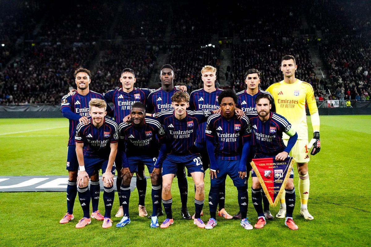 🚨 L’OL 𝗡’𝗔 𝗧𝗢𝗨𝗝𝗢𝗨𝗥𝗦 𝗣𝗔𝗦 𝗣𝗥𝗜𝗦 𝗗𝗘 𝗕𝗨𝗧 à 11 contre 11 cette saison. ❌😳

✅ 0-1 vs Lens
✅ 3-0 vs Metz
✅ 1-0 vs Lyon
❌ 1-3 contre Rennes
✅ 1-0 contre Angers 
✅ 1-0 contre Utrecht
✅ 1-0 contre Lille