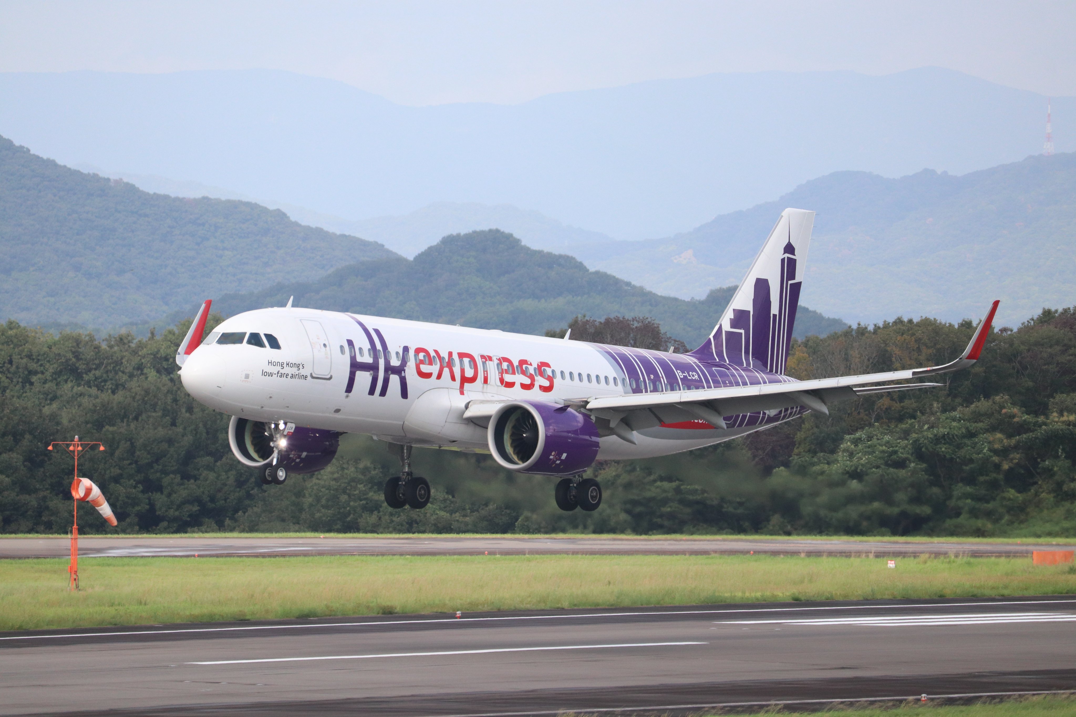 1/200 A320-271N 香港エクスプレス B-LCR 1/200 A320-271N 香港エクスプレス B-LCR 1/200 A320-271N 香港