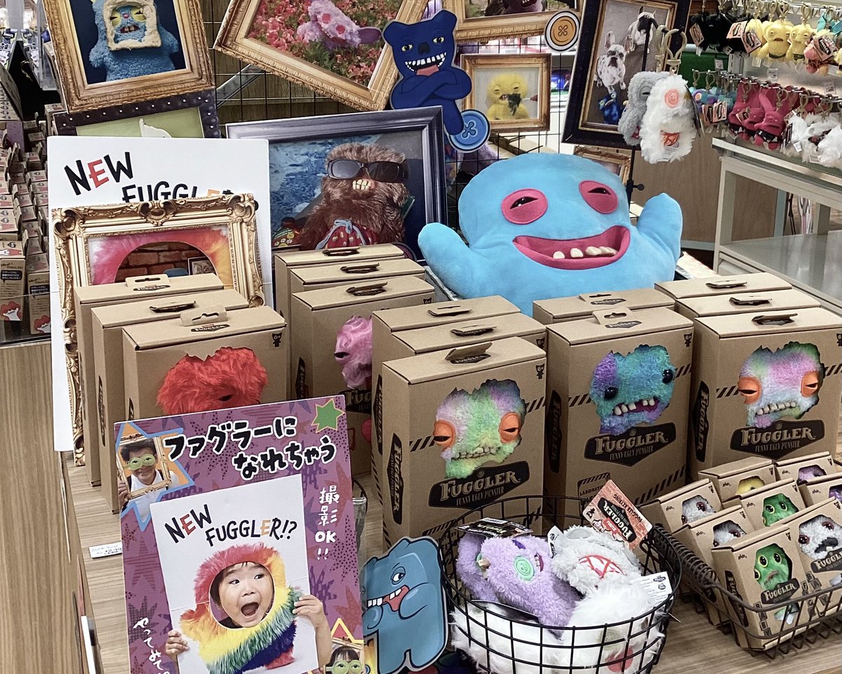 九州初／ 天神店4Fでは、 #ファグラー が大集合！ キーチェーンや