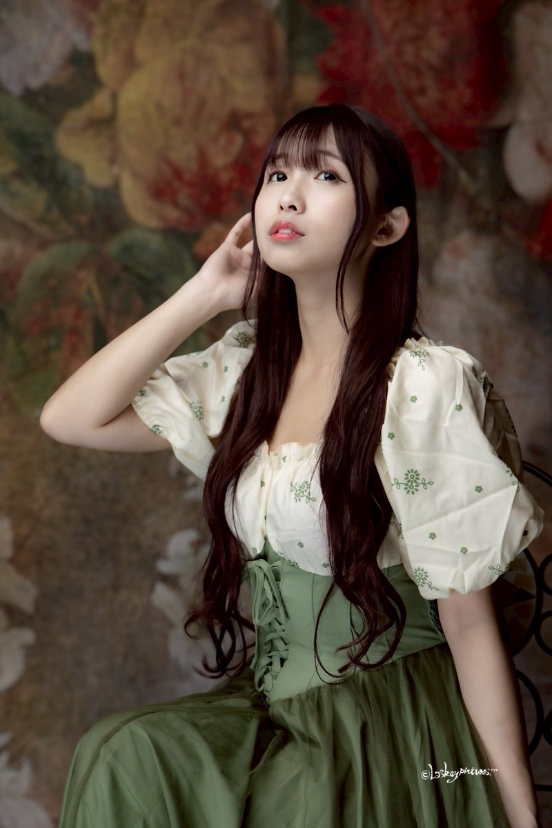 LUNA (@r8r1r1r) / X