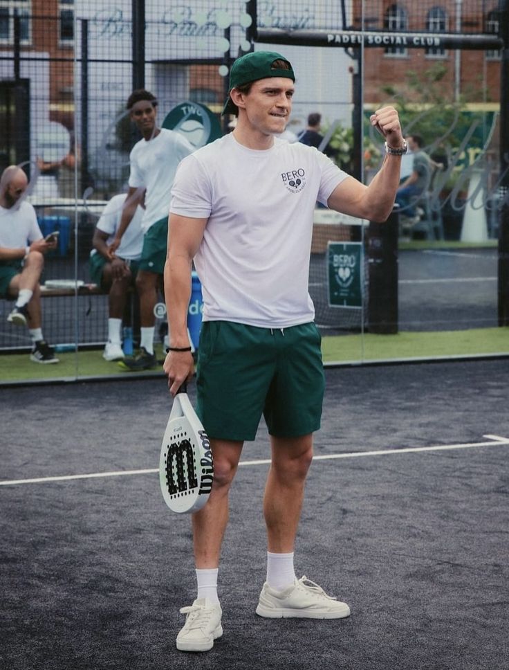 ㅤㅤㅤ━━ 𝙄𝙉𝙎𝙏𝘼𝙂𝙍𝘼𝙈 𝙋𝙊𝙎𝙏
ㅤㅤㅤㅤㅤㅤ⤿ ⦇ @ɴᴏᴀᴀʜs_ ⦈

ㅤㅤㅤㅤ⁞⁞⁞                 🎾                ꪆ༅𓄼
ㅤㅤㅤㅤㅤ
ㅤㅤㅤㅤ────────────