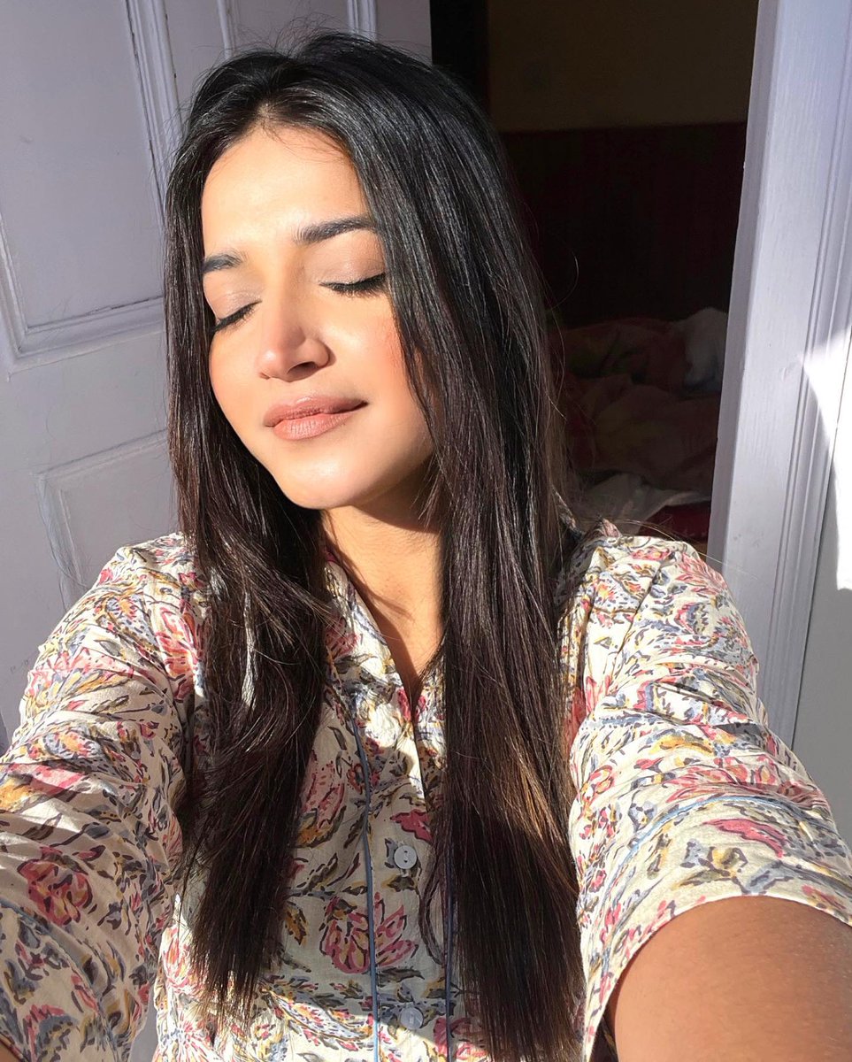 GorrBrandon's tweet image. Soaking in the morning sunshine… a perfect start to the day with warmth, peace, and positivity. 
#MorningVibes #SunshineTherapy #PositiveEnergy