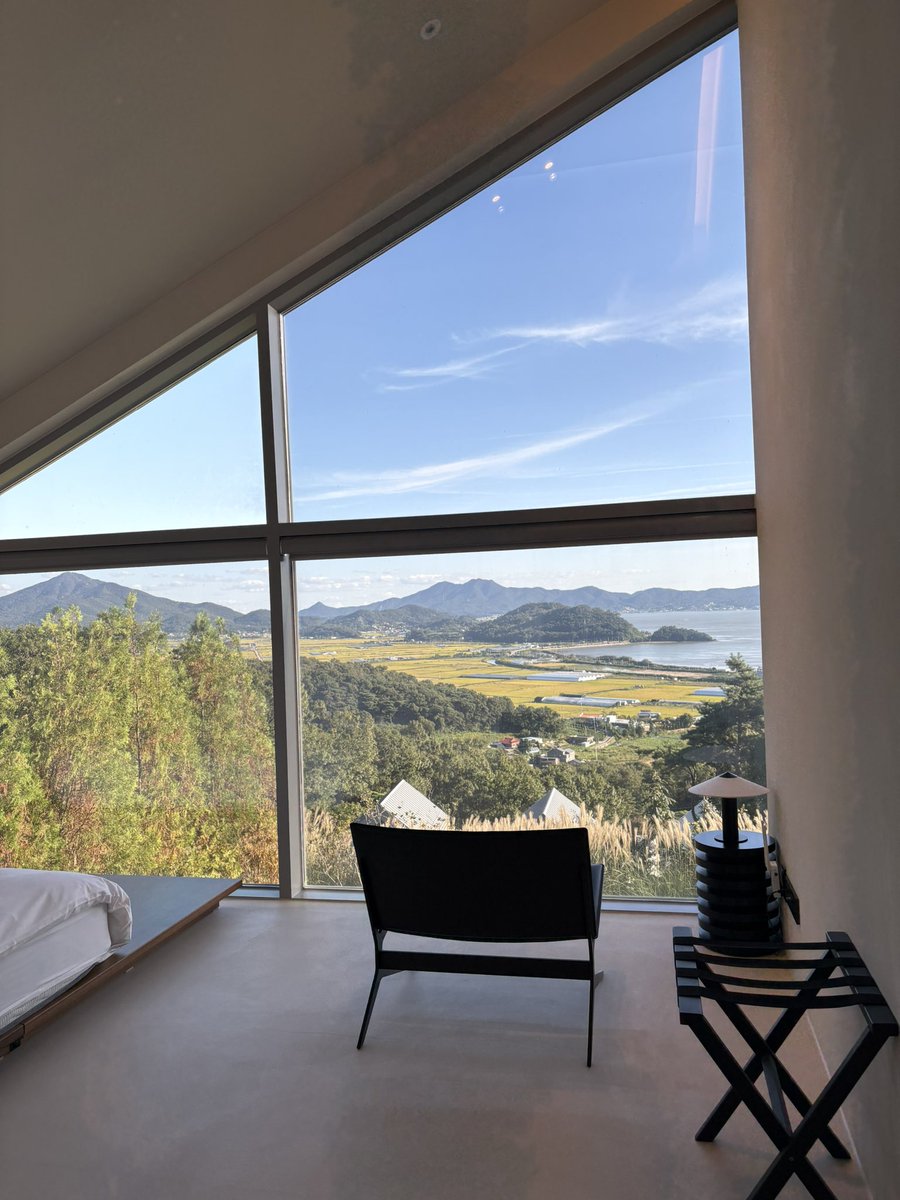 배고픈 사람 tweet media