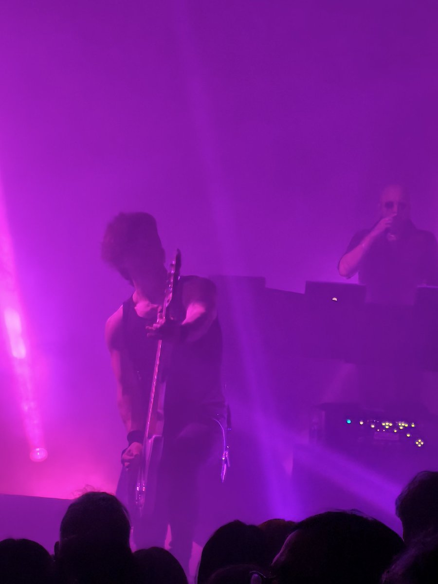 Dkavalanche's tweet image. Tremendo show de los Sisters en Buenos Aires. Inolvidable #TSOM #thesistersofmercy